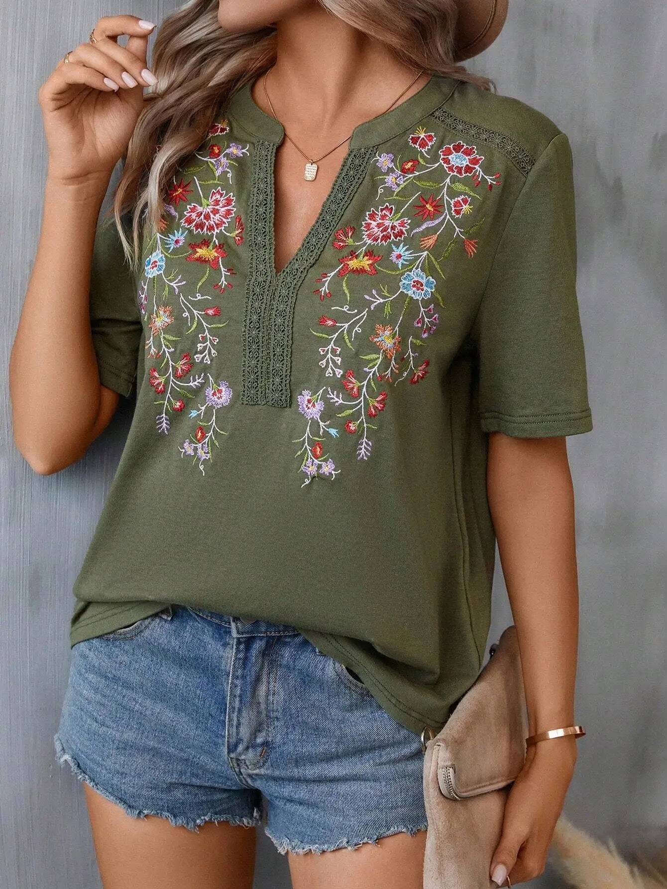 Vintage Summer V-Neck Lace Blouse – Casual Embroidered Loose Top for Vacation & Everyday Wear