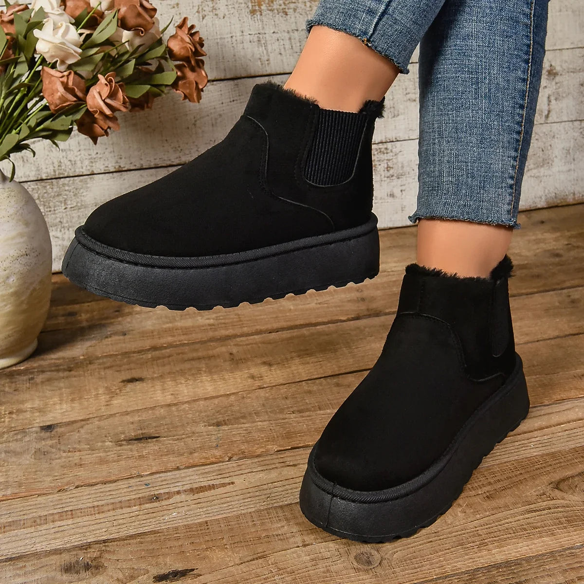 2024 Women's Winter Snow Boots – Plush Suede Fur-Lined Chelsea Ankle & Platform Flats for Effortless Elegance