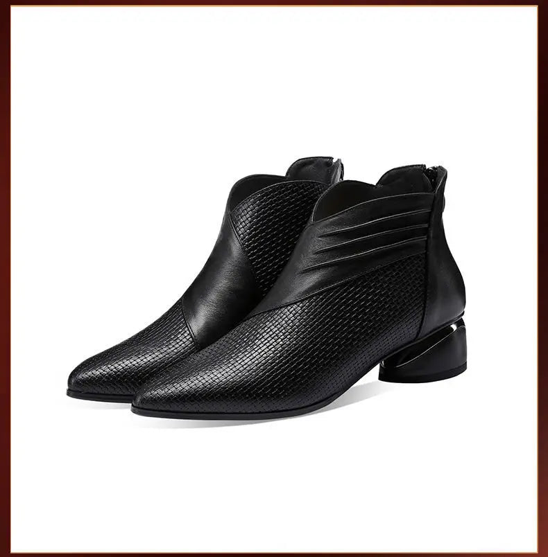 2024 Trendy Women's Low-Heel Ankle Boots – Retro Leather Formal Autumn Office Shoes