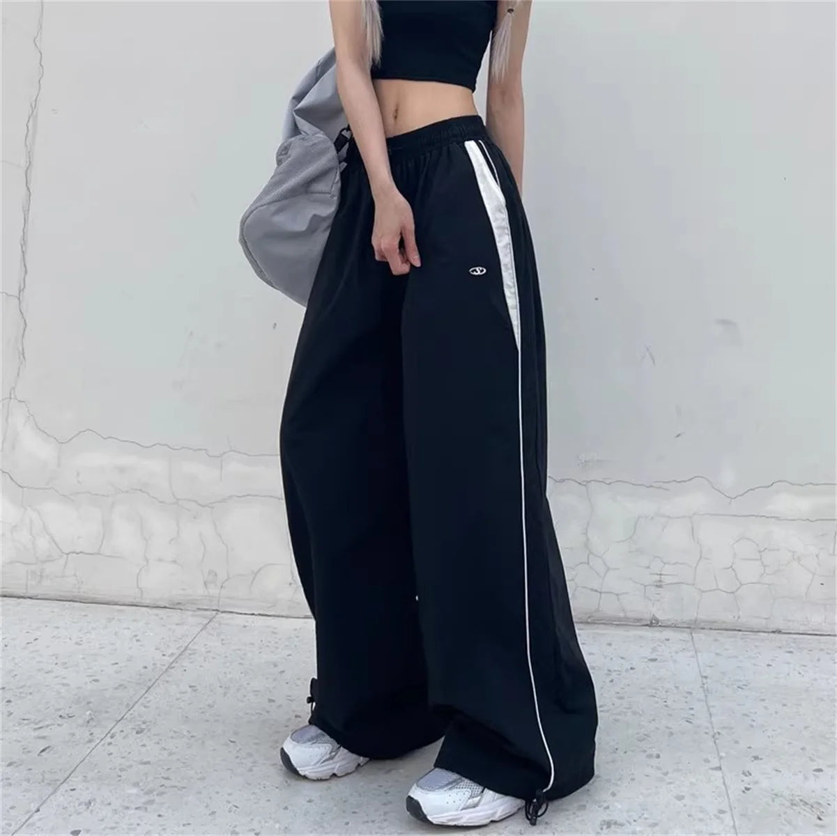 Calça casual de perna larga feminina de carga, Streetwear sólido com cordão,