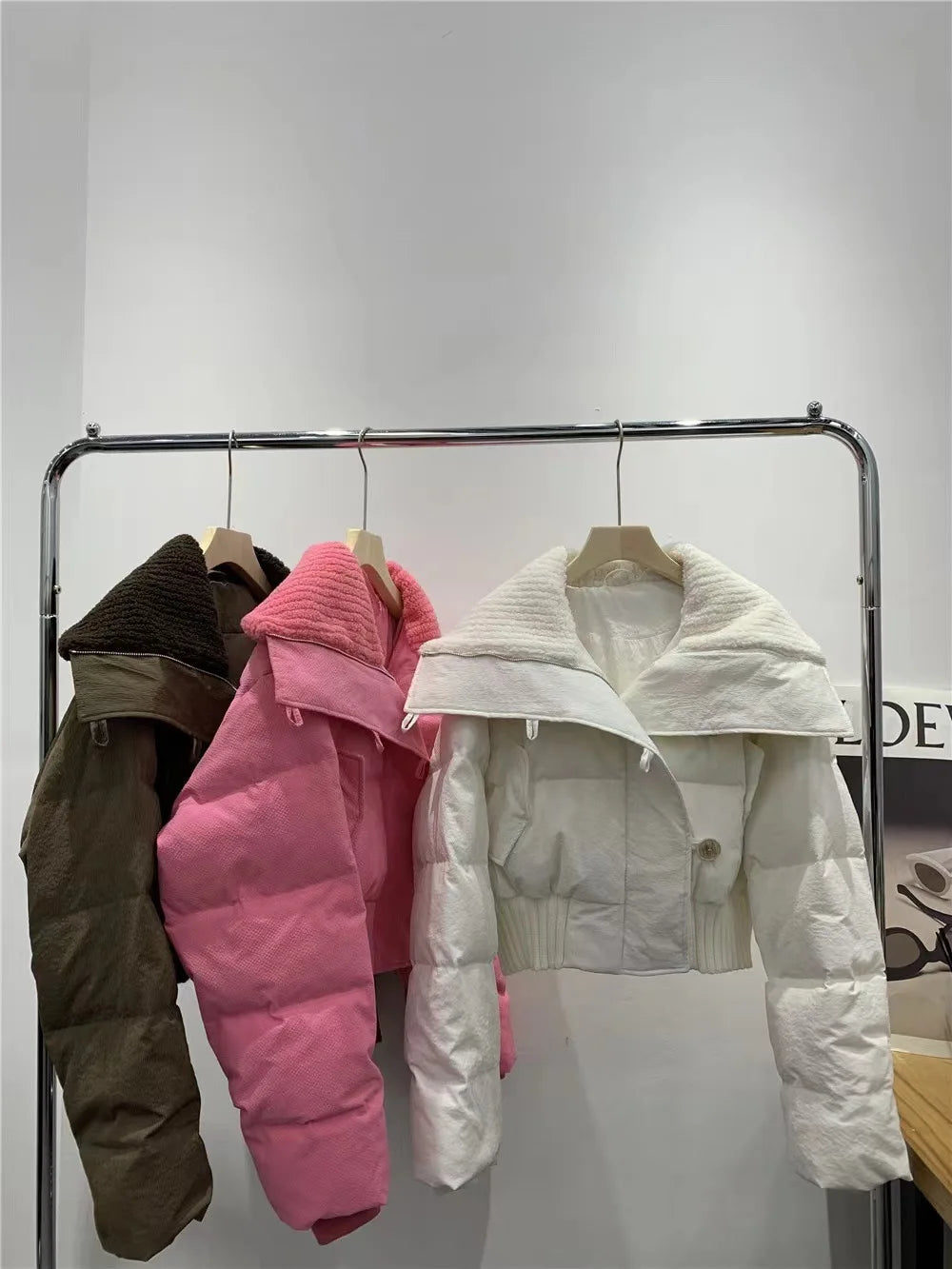 Women's Autumn Winter Short Parka Jacket 2023 – Casual Zipper Collar Outwear, Warm Winter Coat