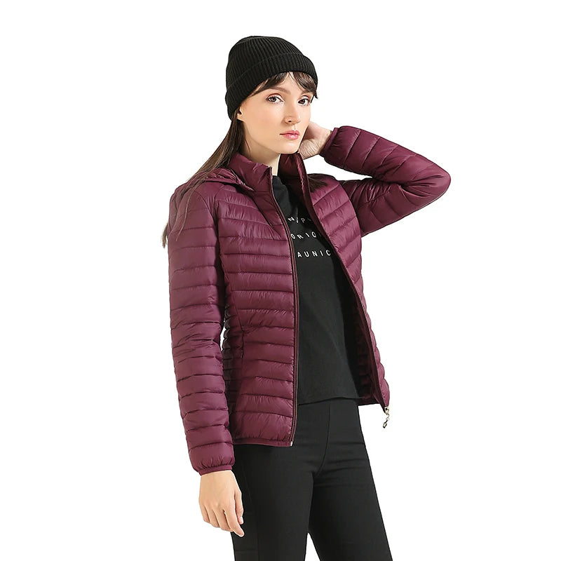 Women's Santelon Ultra-Light Quilted Jacket with Removable Hood, Outdoor Warm and Light Parka with Storage Bag